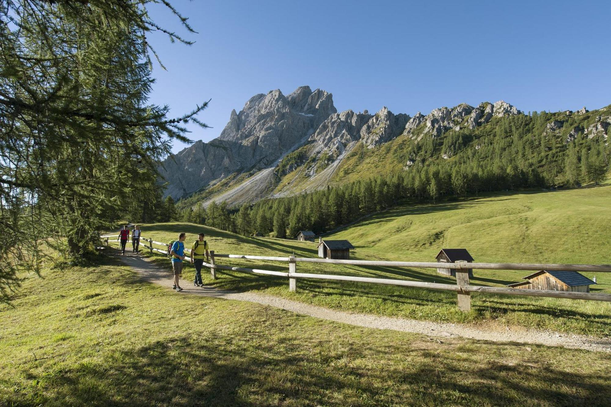 Ferien & Wellnesshotel Windschar Bruneck Buitenkant foto