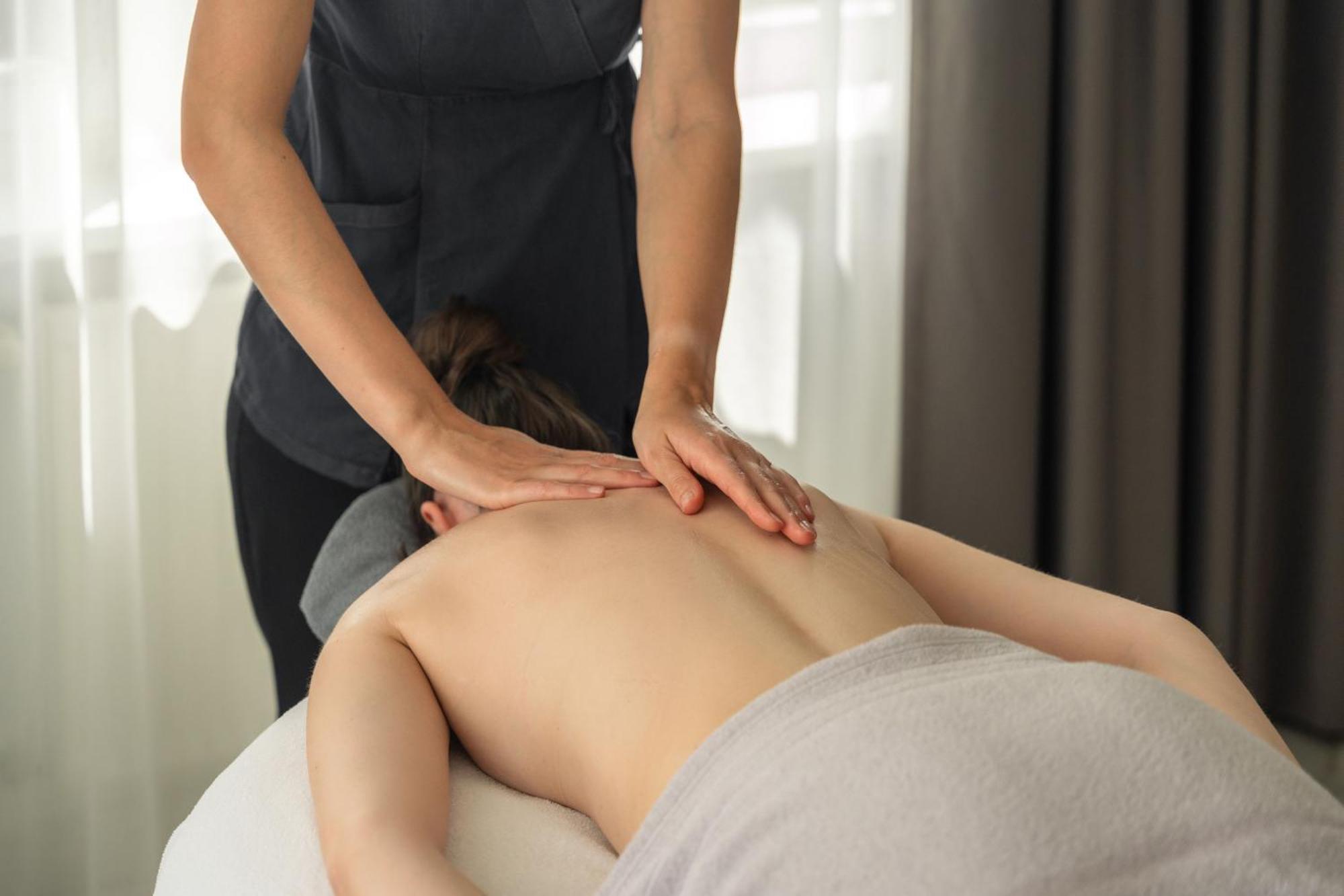 Ferien & Wellnesshotel Windschar Bruneck Buitenkant foto